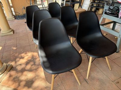 Set of 6 Black Plastic Chairs w/ Wood Legs