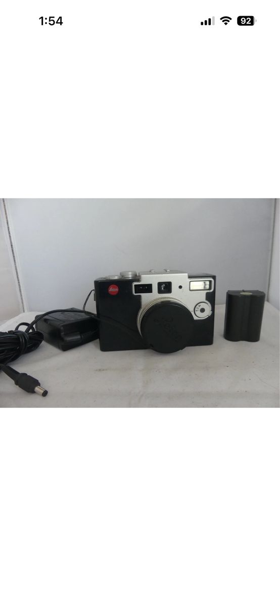 Leica Digital Camera with Lens Cap, Battery, and Charger