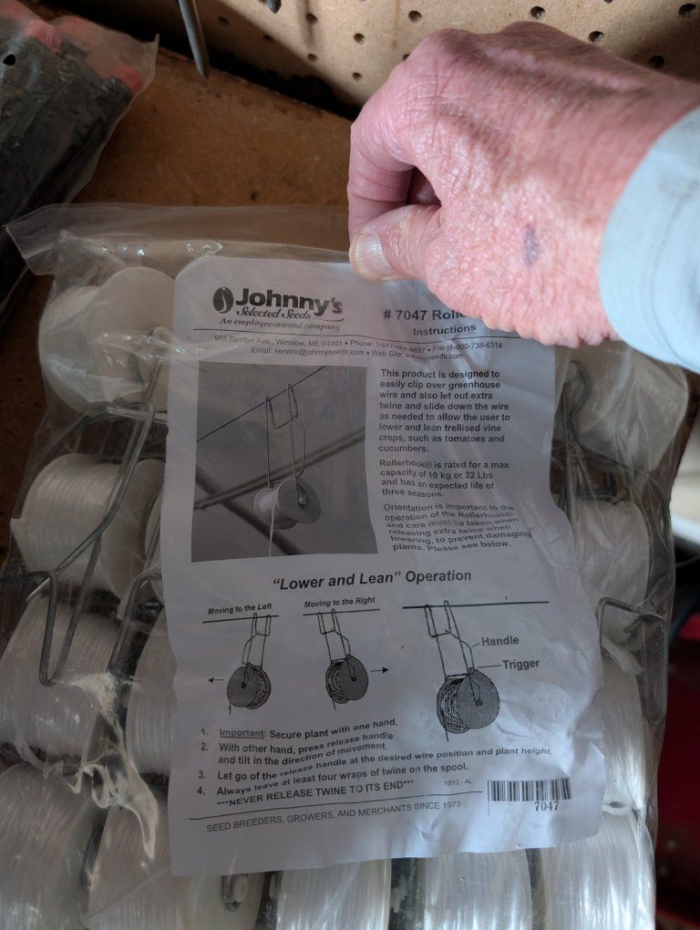Rollerhooks for Gardening