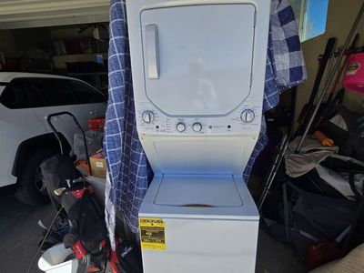 General Electric Over Under Washer/Dryer Auto Load Sensing