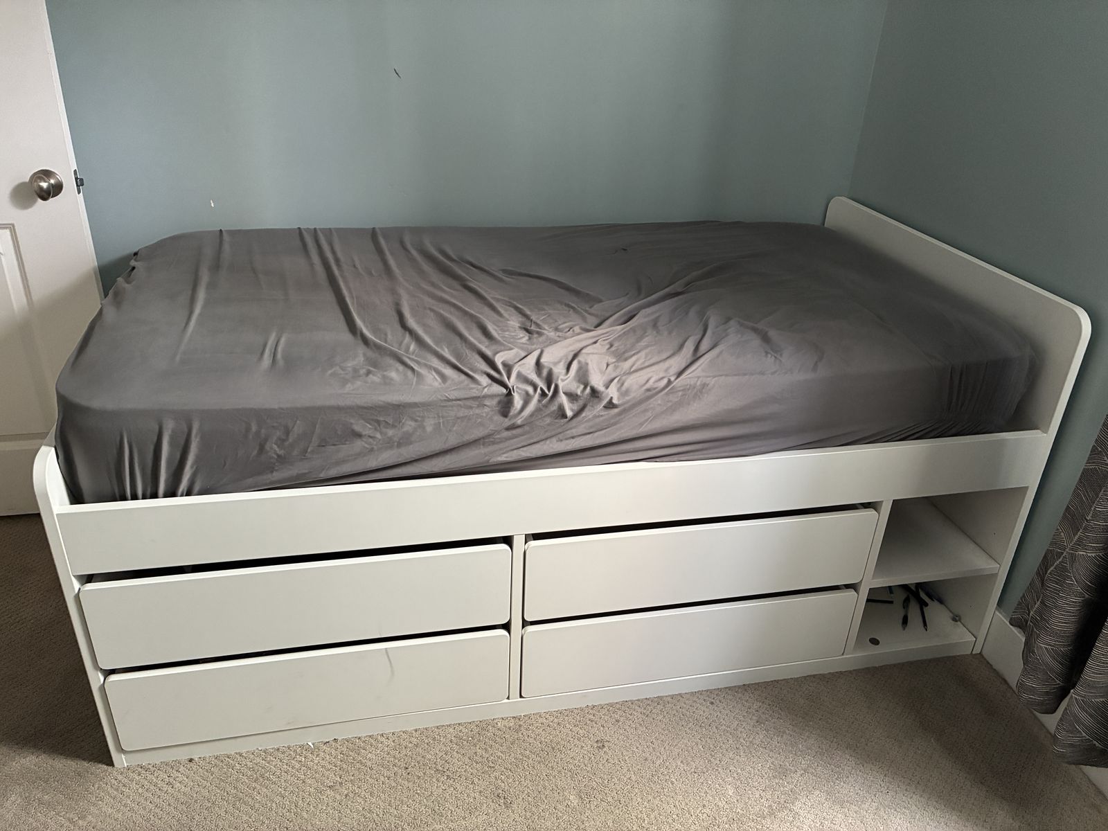 Twin Bed Frame with storage and matteress