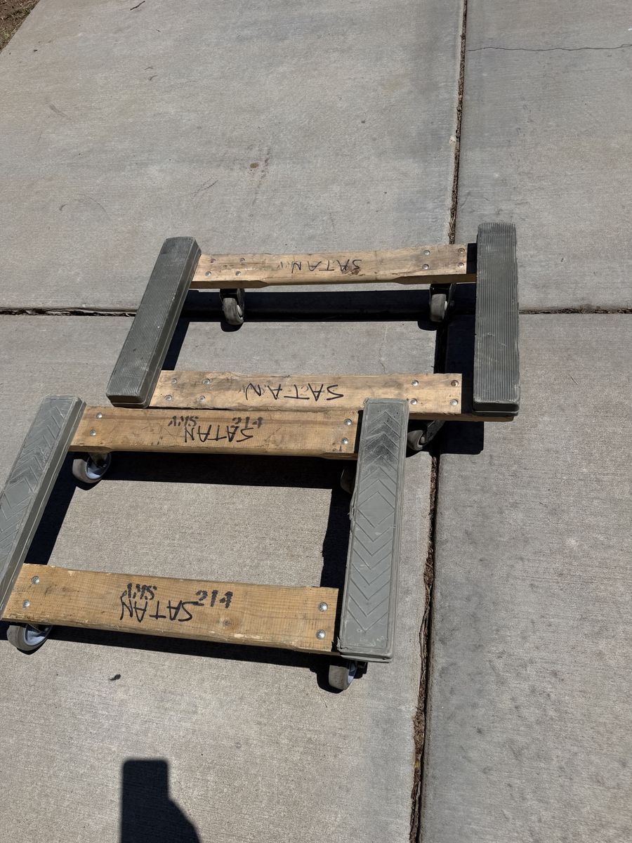 Heavy-Duty Wooden Furniture Dolly Set - 2 Pcs with Casters for Easy Moving