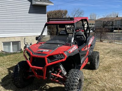 2015 Polaris RZR XP 1,000