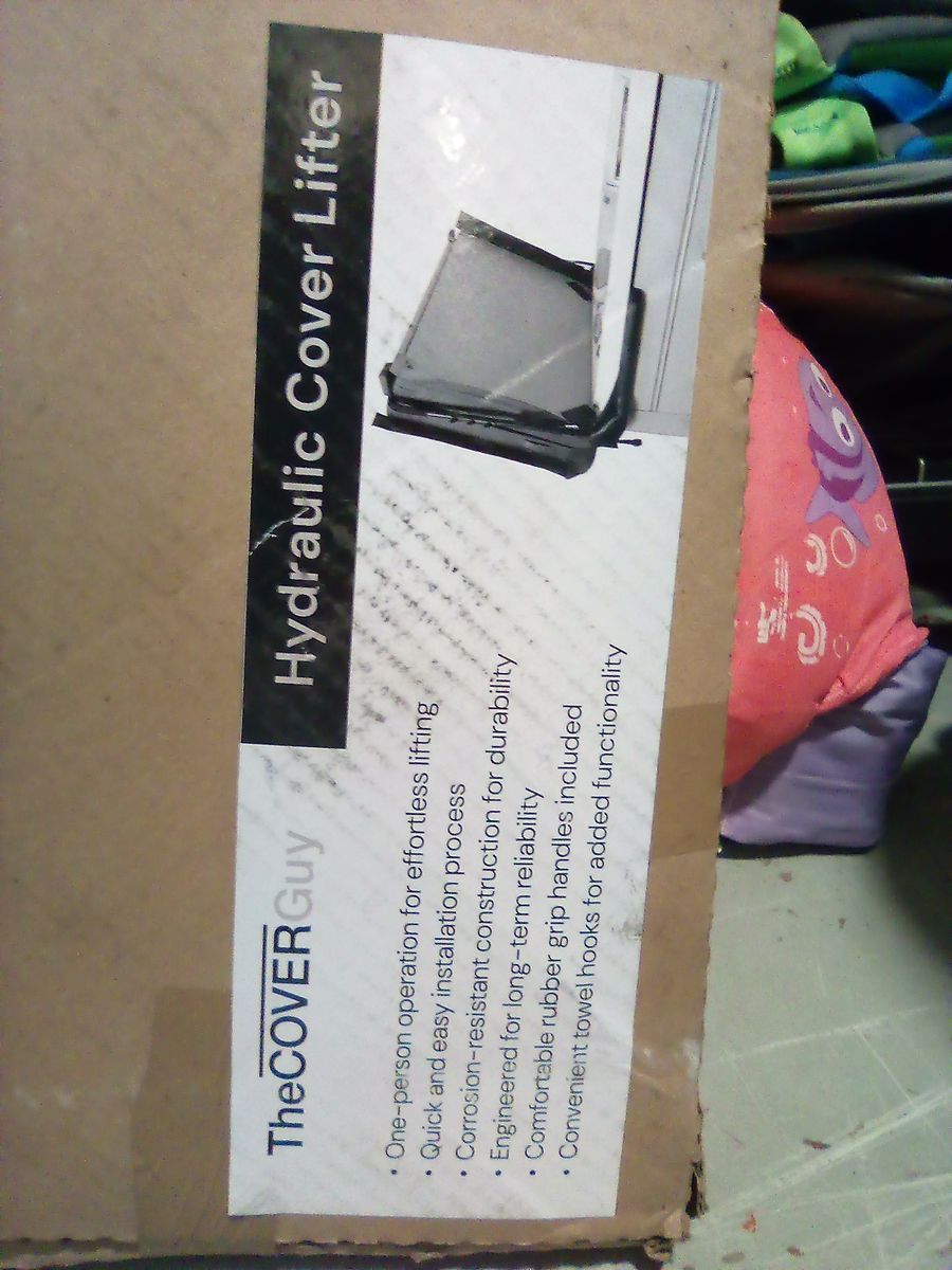 Hydraulic Hot Tub / Spa Cover Lifter by The Cover Guy