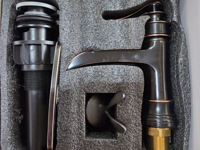Oil Rubbed Bronze Bathroom Sink Faucet with Drain Assembly