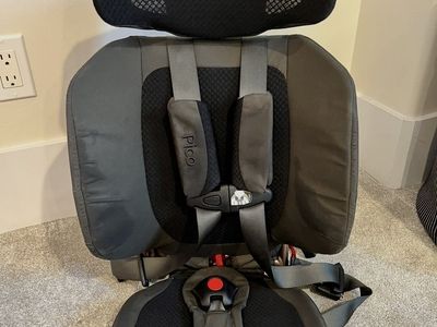 WAYB Pico Travel Car Seat