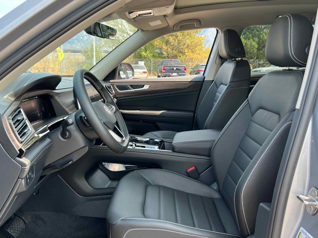 Main image 4