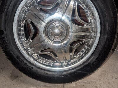 AKUZA WHEELS /CONTINENTAL TIRES