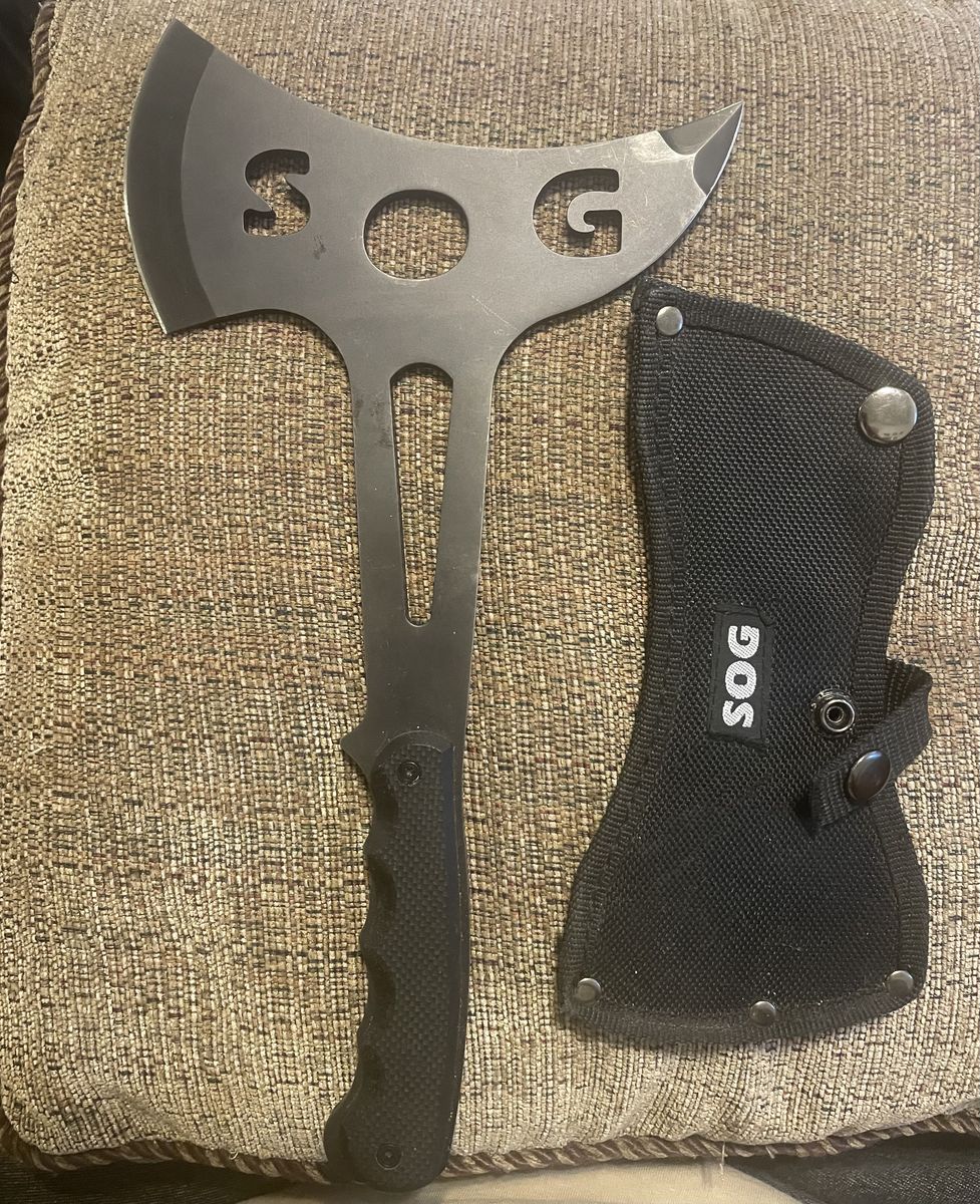 SOG survival ax/hatchet
