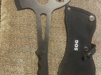 SOG survival ax/hatchet