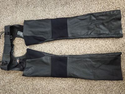 Harley-Davidson Women's Deluxe II Leather Chaps - Size Small