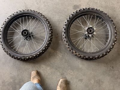 Ultra Bee wheels and tires