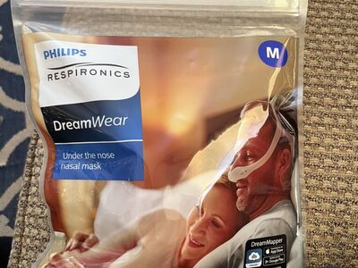 CPAP Mask Respironics Dreamwear Medium