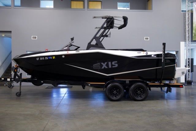 2024 Axis T220 Boats