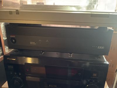 Adcom g f a 5300 2 channel amplifier