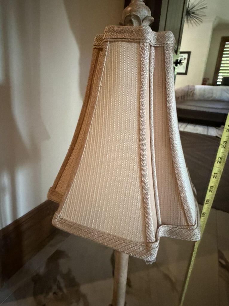 Main image 4