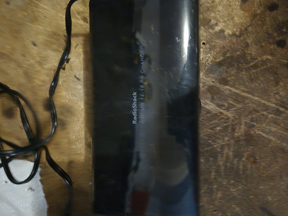 Battery charger for small batteries