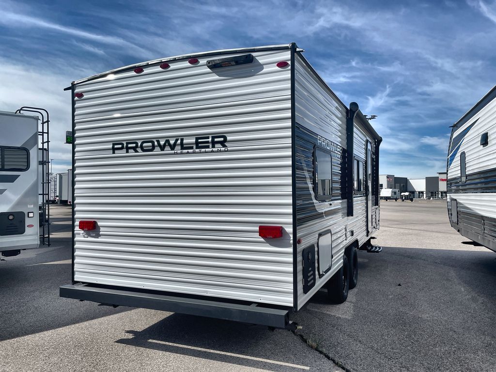 New 2026 Heartland PROWLER 2500BH