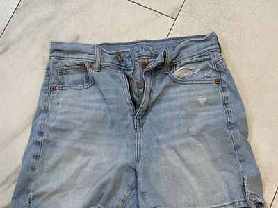American Eagle Denim Shorts Size 000