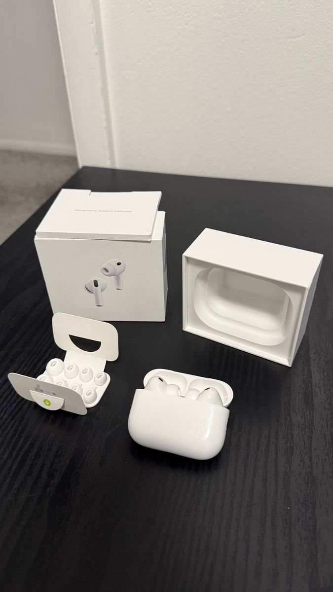 Authentic Apple AirPods Pro 3rd Gen – Like New!