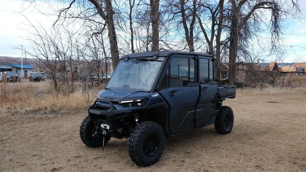 2026 Can-Am Defender MAX Limited HD11
