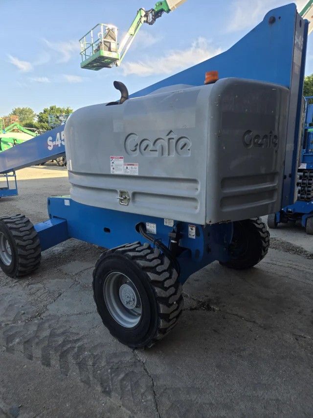 2017 Genie S45 Diesel Telescopic Boom Lift 