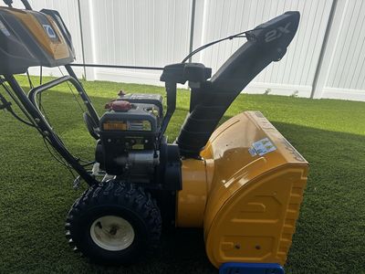Cadet Snowblower 24 2 Stage (Moving)