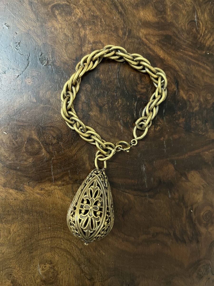 Stunning Antique/Vintage Gold Colored Bracelet 1950's-1960's