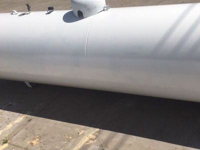 1000 Gallon Propane Tank