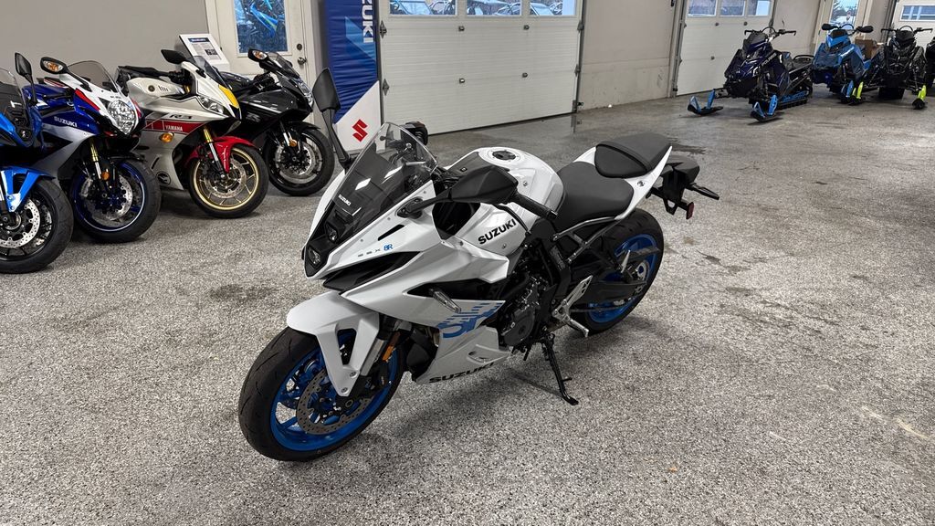 2026 Suzuki GSX-8R