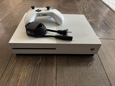 Xbox One S White
