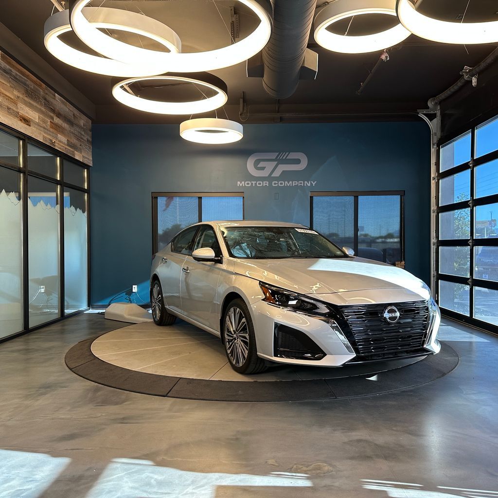 2024 Nissan Altima 2.5 SL