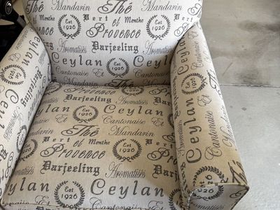 Acsent Chairs