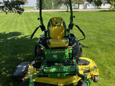 John Deere Z530R 60” Kawasaki Zero Turn - 296 Hours