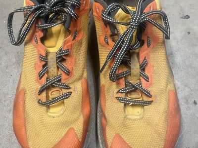 Altra Men's Timp 4 Running Shoes - Yellow/Orange, Size 10.5, Used