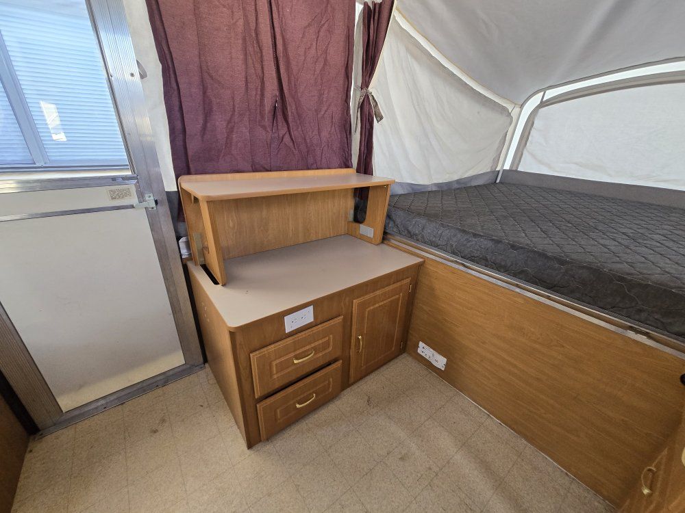 Main image 17