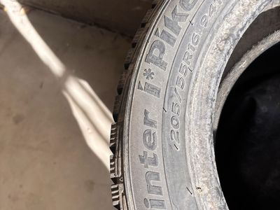 Hankook 205/55R16 94T size snow tires medium usage