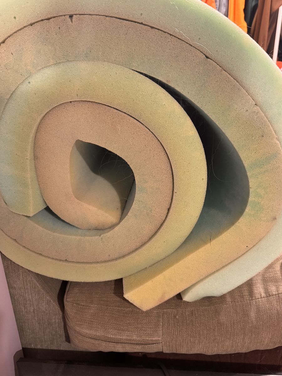 2in Queen Memory Foam topper