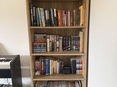 Tall Light Wood Grain 5-Shelf Bookcase/Bookshelf - Used, Good Condition