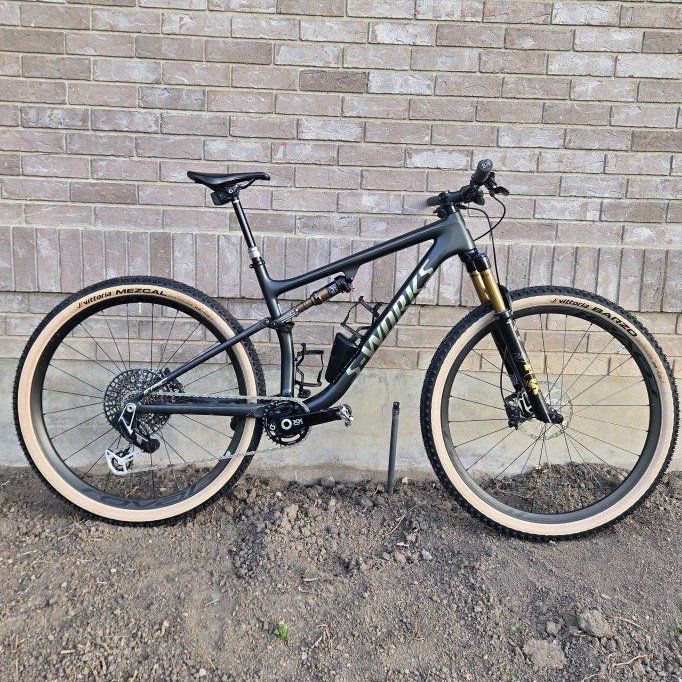 2022 S-Works Epic EVO Size Large