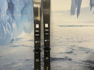 Used Nordica Unleashed 108 180cm Skis w/ TYROLIA Attack 13 Demo Binding - Used (2023)