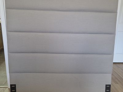 Full size headboard with metal frame