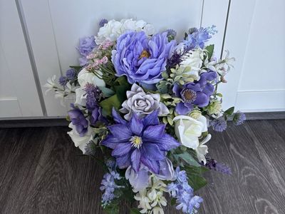 16 Piece Purple Wedding Flower Set