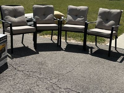 Patio Set Lightly Used