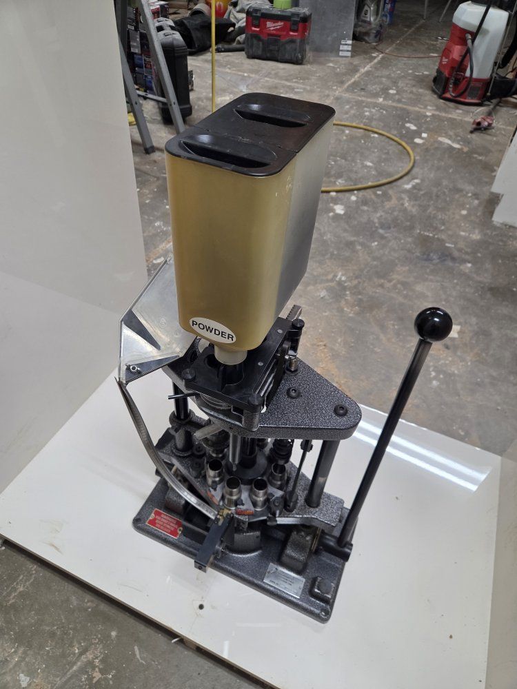 Ponsness Warren Platinum 2000 Reloader