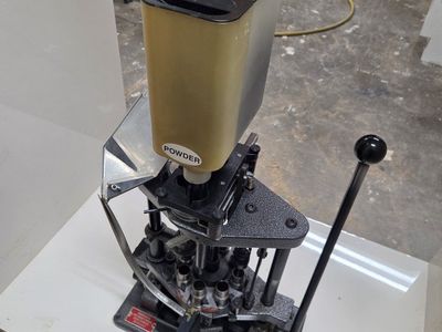 Ponsness Warren Platinum 2000 Reloader