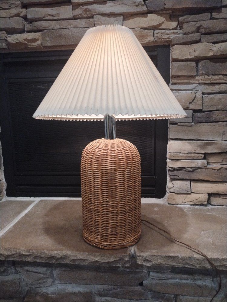 Vintage Woven Rattan Wicker Table Lamp with Pleated Shade