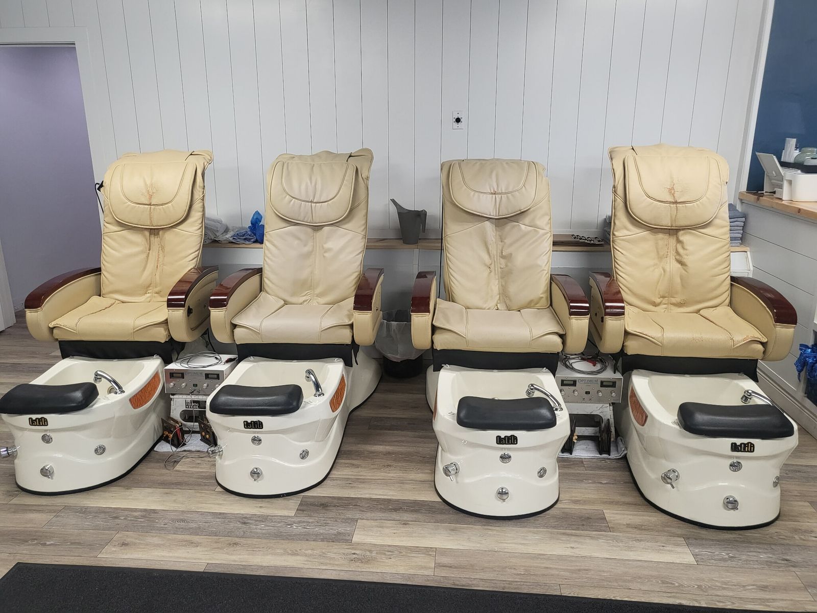 Pedicure Chairs
