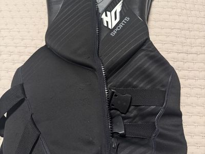 HO Mens Medium Life Jacket