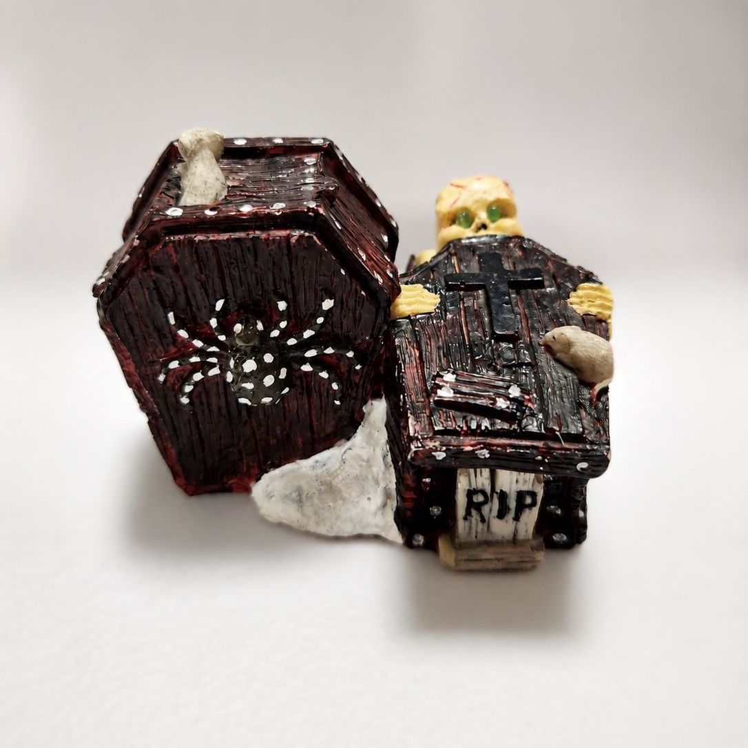 Main image 7